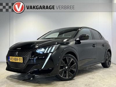 Zwart (metallic) Gebruikt 2023 Peugeot 208 GTi Hatchback | € 18.940 (Eerlijke prijs)