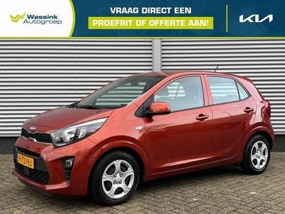 Oranje Gebruikt 2022 Kia Picanto Comfort Hatchback | € 11.940 (Goede deal)