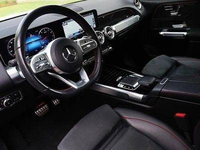 Mercedes GLB250