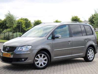 Occasion VW Touran Highline 140 PK (102 kW) 2009 Grijs MPV