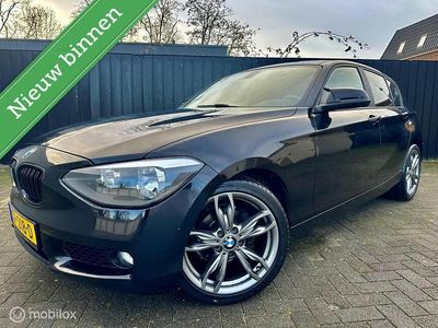Zwart Gebruikt 2012 BMW 116 Hatchback | € 7.190 (Goede deal)