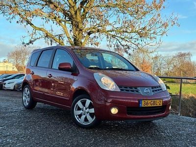Rood Occasion 2008 Nissan Note MPV | € 2.975 (Eerlijke prijs)