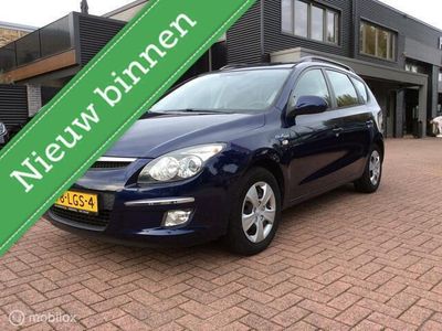 tweedehands Hyundai i30 CW 1.4i Blue Dynamic Climate contr Boekjes nap