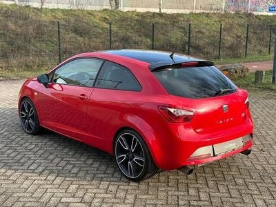 Rood Occasion 2012 Seat Ibiza SC FR Hatchback | € 7.999 (Eerlijke prijs)
