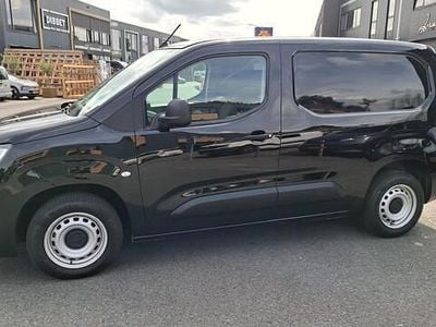Zwart Gebruikt 2021 Peugeot Partner MPV | € 11.950 (Eerlijke prijs)