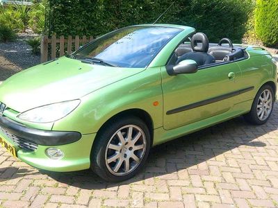 Groen Gebruikt 2002 Peugeot 206 Cabriolet | € 1.500 (Eerlijke prijs)