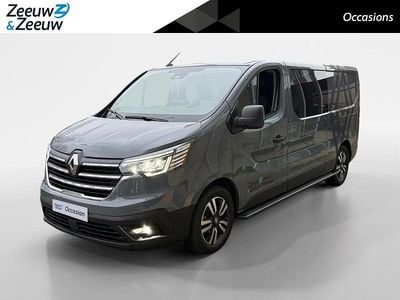Grijs Gebruikt 2024 Renault Trafic Luxe MPV | € 33.950 (Goede deal)