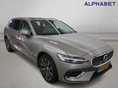 Grijs Occasion 2022 Volvo V60 Stationwagen | € 29.999 (Goede deal)