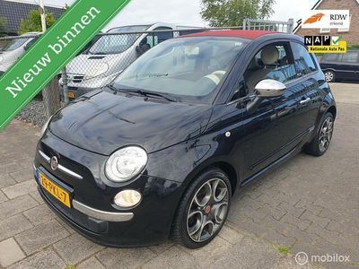 Zwart, metallic lak Gebruikt 2011 Fiat 500 Lounge Hatchback | € 5.999 (Eerlijke prijs)