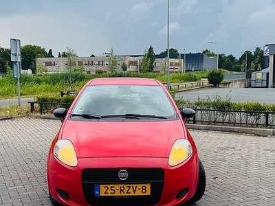Rood Gebruikt 2011 Fiat Punto Hatchback | € 1.500 (Iets duurder)