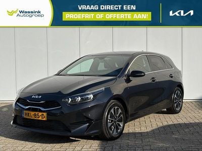 Zwart Gebruikt 2025 Kia Ceed Hatchback | € 31.035