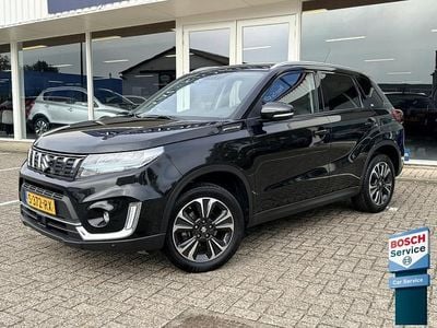 Occasion Suzuki Vitara Style 116 PK (85 kW) 2022 Zwart, metallic lak SUV