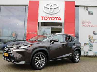 Lexus NX300h