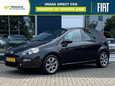 Zwart (metallic) Occasion 2018 Fiat Punto Hatchback | € 7.940 (Eerlijke prijs)