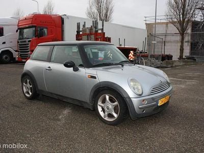 Occasion Mini Cooper 116 PK (85 kW) 2002 Grijs Hatchback