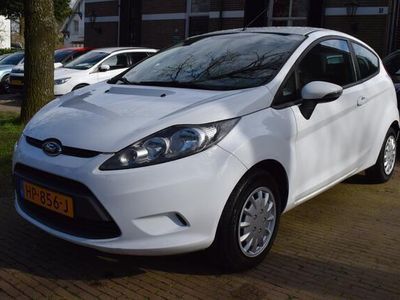 tweedehands Ford Fiesta 1.25 Titanium Stverw/Airco