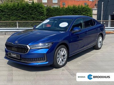 Occasion Skoda Superb First Edition 150 PK (110 kW) 2024 Blauw Hatchback