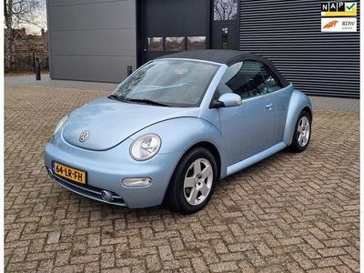 Blauw (metallic) Gebruikt 2003 VW Beetle Cabriolet | € 3.395 (Iets duurder)