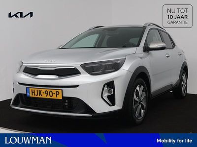 Grijs Gebruikt 2025 Kia Stonic Play SUV | € 28.950 (Iets duurder)