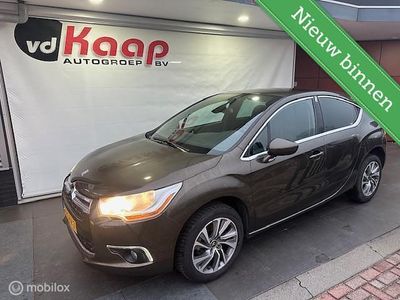 Bruin Gebruikt 2011 Citroën DS4 Chic Hatchback | € 5.999 (Iets duurder)