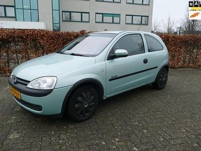 Occasion Opel Corsa Comfort 75 PK (55 kW) 2002 Groen Hatchback