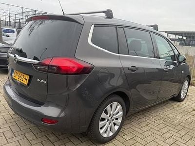 Grijs Occasion 2013 Opel Zafira Tourer MPV | € 6.750 (Eerlijke prijs)