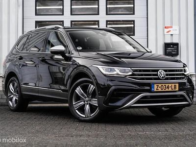 Zwart Occasion 2021 VW Tiguan Allspace Highline SUV | € 36.950 (Goede deal)