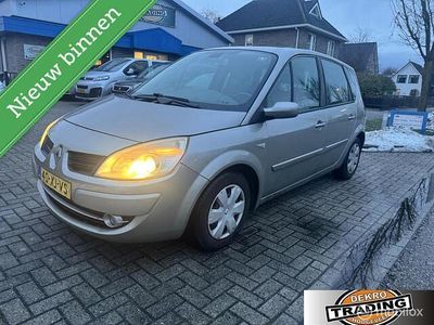 Occasion Renault Scénic II 111 PK (81 kW) 2007 Grijs MPV