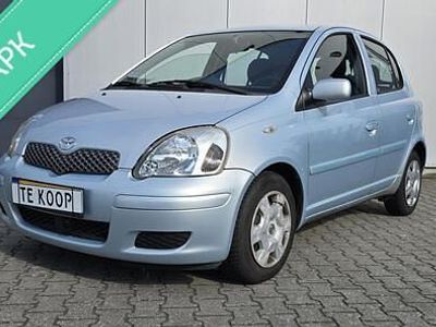 Blauw Gebruikt 2004 Toyota Yaris Sol Hatchback | € 1.899 (Eerlijke prijs)