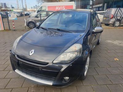Occasion Renault Clio II 101 PK (74 kW) 2010 Zwart Hatchback