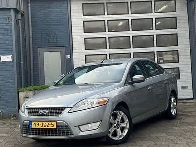 Grijs Occasion 2009 Ford Mondeo Titanium Sedan | € 3.995 (Eerlijke prijs)