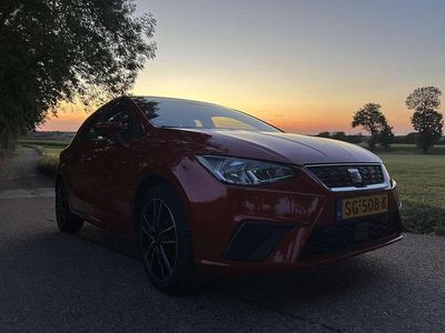 Rood Occasion 2018 Seat Ibiza Hatchback | € 14.000 (Duur)