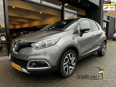 Grijs Gebruikt 2015 Renault Captur SUV | € 7.950 (Eerlijke prijs)