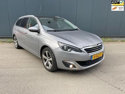 tweedehands Peugeot 308 SW 1.2 e-THP Première Pano navi clima leder