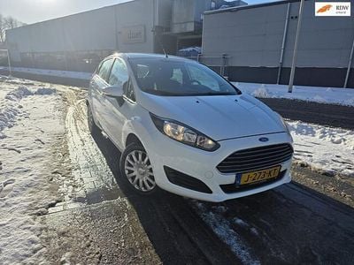 Occasion Ford Fiesta 60 PK (44 kW) 2014 Wit (metallic) Hatchback