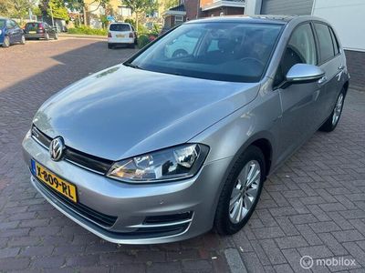 Grijs Gebruikt 2014 VW Golf VII Edition Hatchback | € 12.750 (Eerlijke prijs)