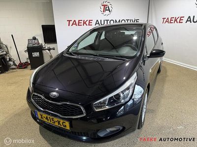 Occasion Kia Ceed 99 PK (72 kW) 2013 Zwart Hatchback