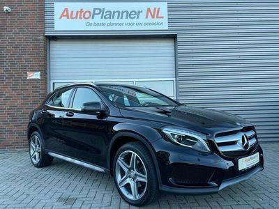 tweedehands Mercedes GLA200 AMG Line! Cruise! Navi! Xenon!