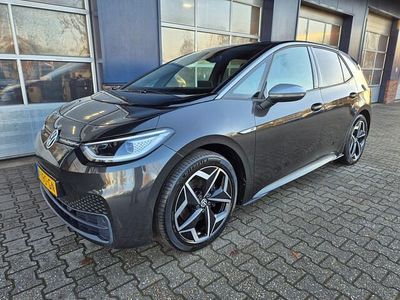 Grijs (metallic) Occasion 2020 VW ID.3 Hatchback | € 17.450 (Eerlijke prijs)