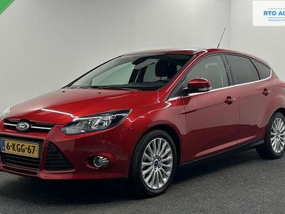 Rood Occasion 2013 Ford Focus Business Edition Hatchback | € 9.199 (Iets duurder)