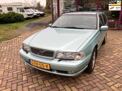 Groen Gebruikt 1997 Volvo V70 Stationwagen | € 5.750