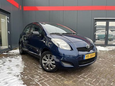 tweedehands Toyota Yaris 1.3 VVTi Dynamic | 5DRS | Airco |