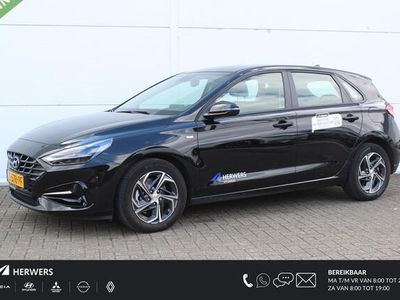 tweedehands Hyundai i30 1.0 T-GDi MHEV Comfort Smart / Navigatie + Apple Carplay/Android Auto / Climate Control / Cruise Control / Keyless Entry & Start / Achteruitrijcamera /