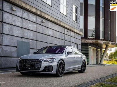 Grijs Occasion 2023 Audi S8 Advanced Plus Sedan | € 164.900