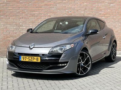 Grijs Occasion 2012 Renault Mégane Coupé R.S. Coupé | € 19.990