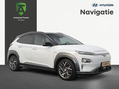 tweedehands Hyundai Kona EV Premium 64 kWh | Leder | Navigatie | Trekhaak | 18 Inch | 1e