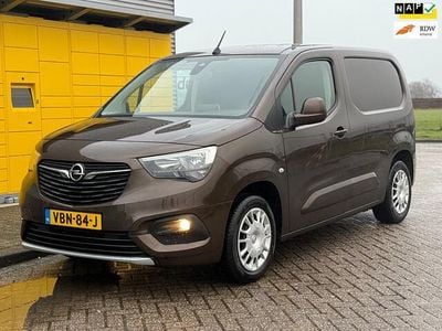 Occasion Opel Combo Innovation 131 PK (96 kW) 2019 Bruin MPV