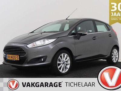Occasion Ford Fiesta Titanium 101 PK (74 kW) 2017 Grijs Hatchback