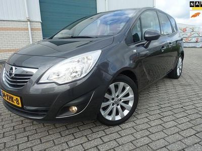 Grijs Occasion 2012 Opel Meriva Cosmo MPV | € 6.750 (Iets duurder)