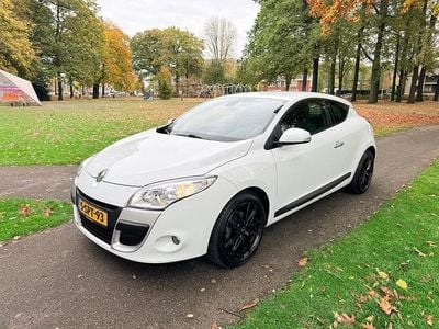 Gebruikt 2009 Renault Mégane III Business Coupé | € 4.199 (Eerlijke prijs)